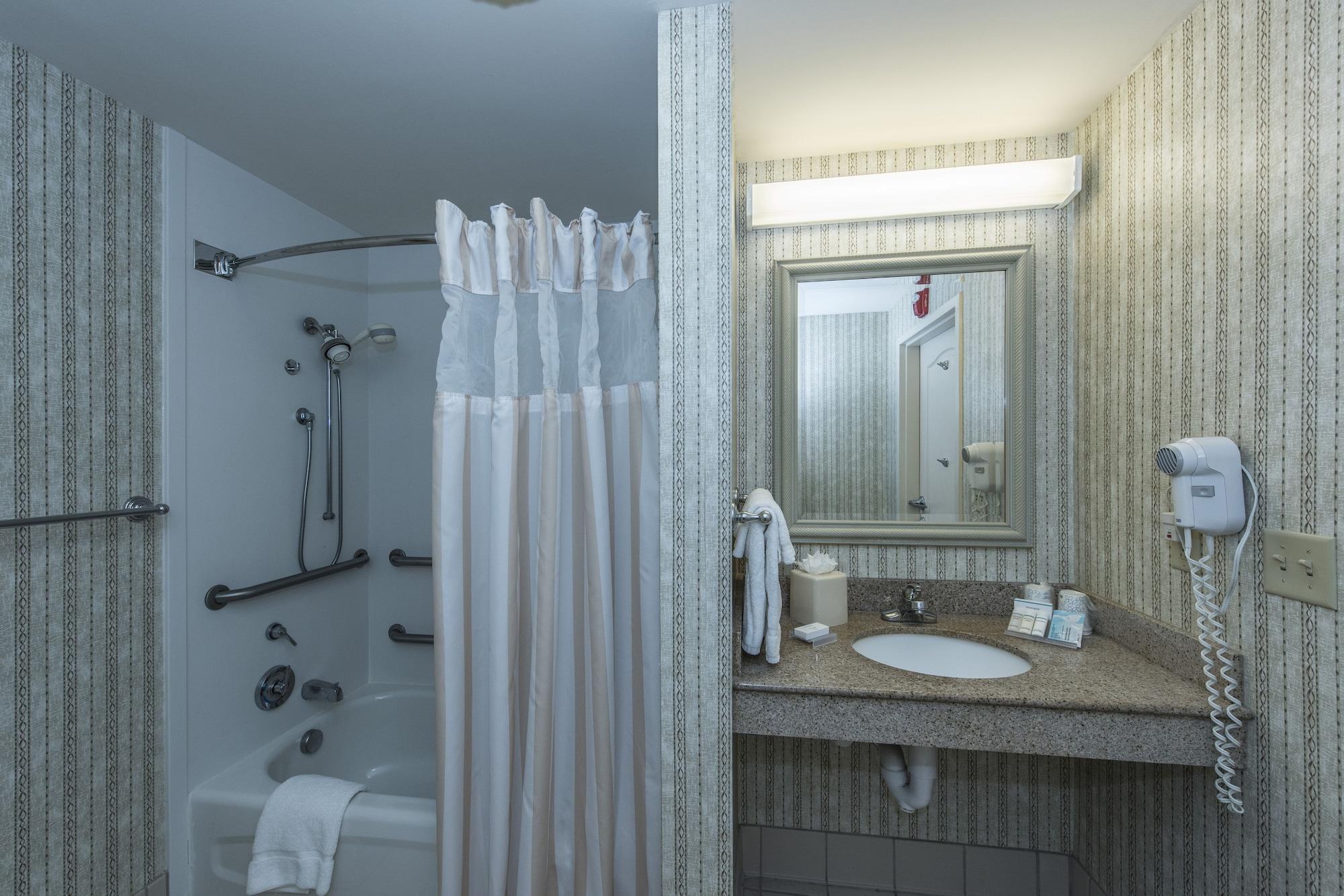 Hilton Garden Charleston Airport